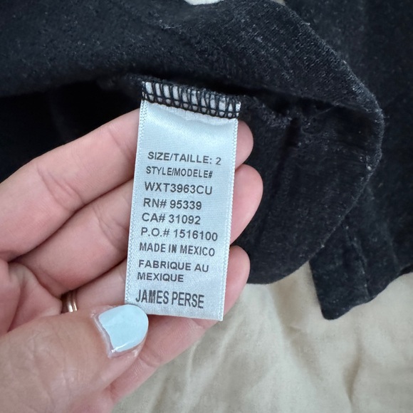 James Perse Vneck Black Long Sleeve Shirt Size 2 (Medium) - Picture 8 of 9